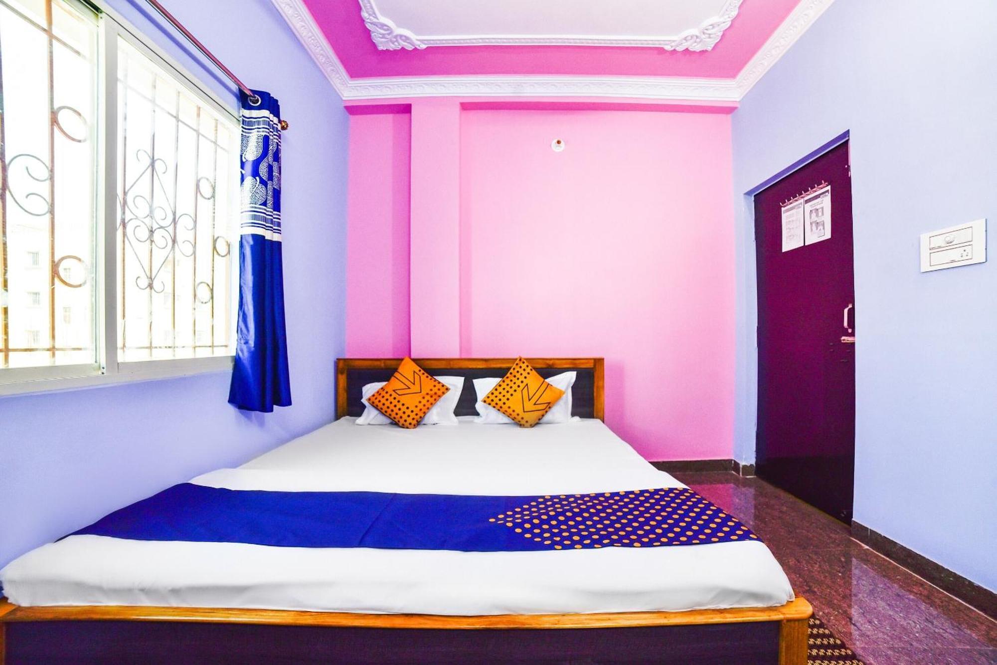 Spot On Devlok Guest House Patna  Extérieur photo