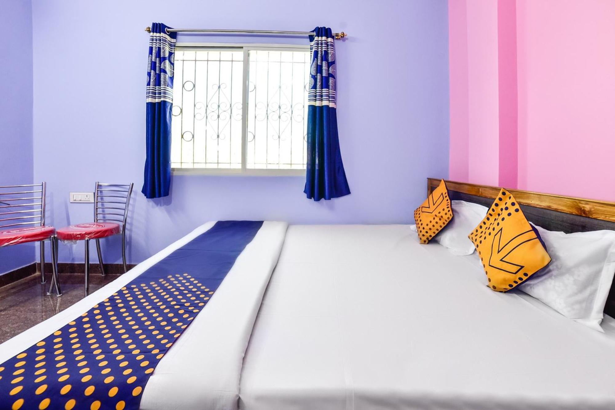Spot On Devlok Guest House Patna  Extérieur photo