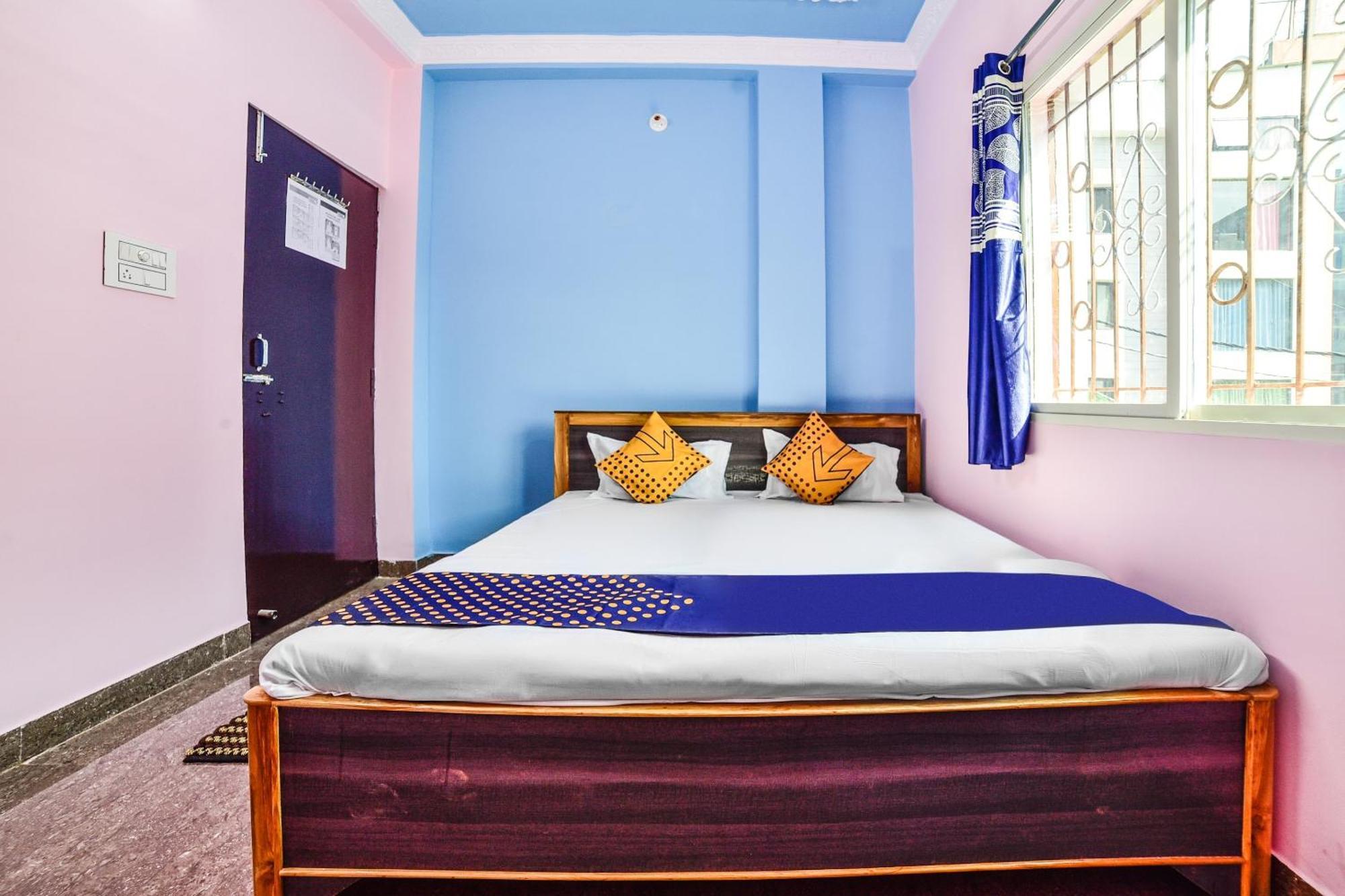Spot On Devlok Guest House Patna  Extérieur photo
